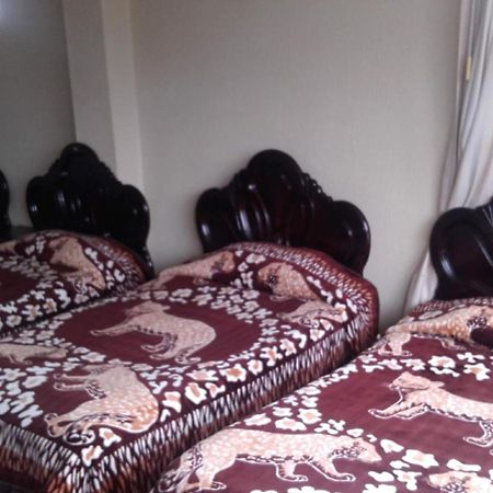 Hostal Lesly Salome Tulcán المظهر الخارجي الصورة