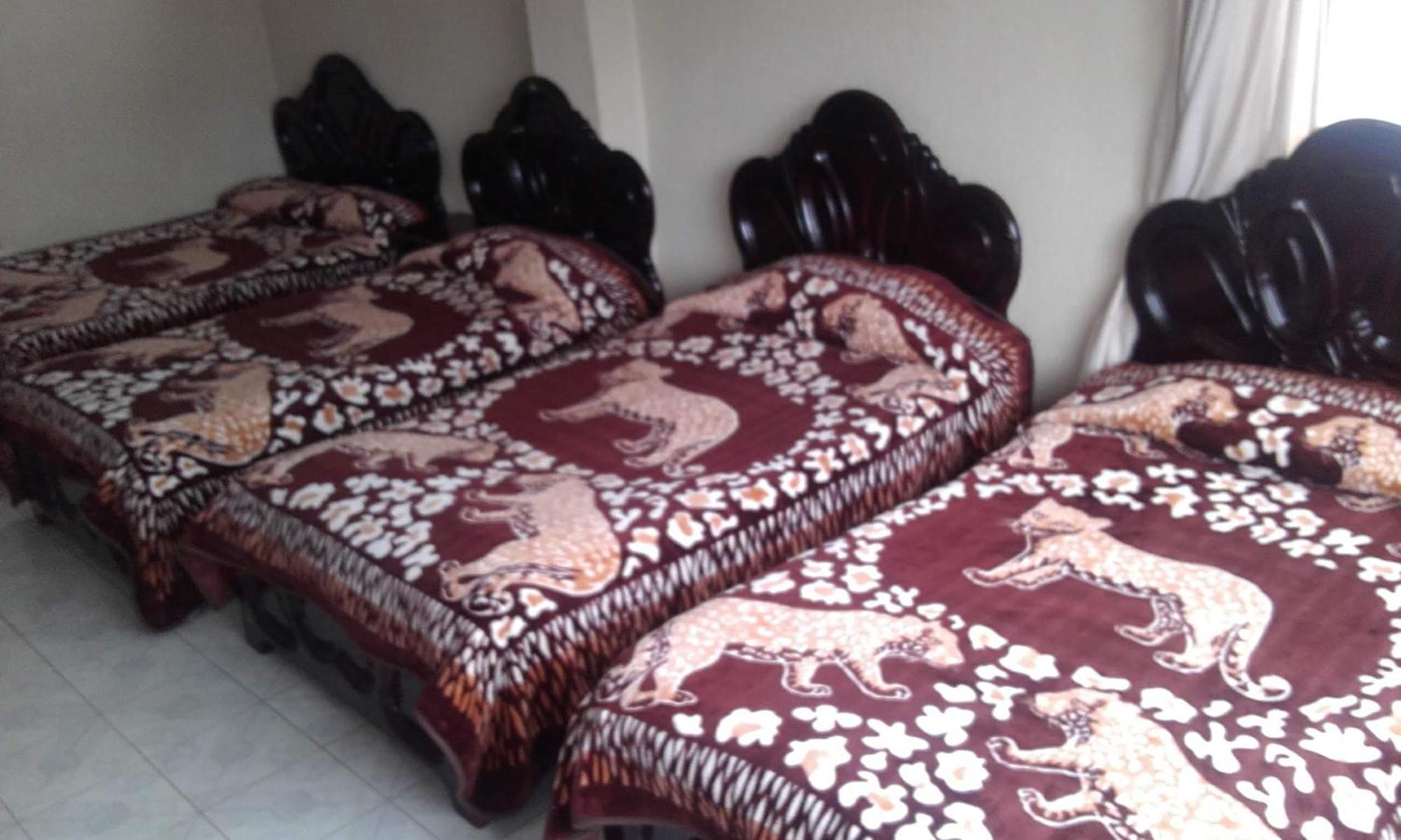 Hostal Lesly Salome Tulcán المظهر الخارجي الصورة